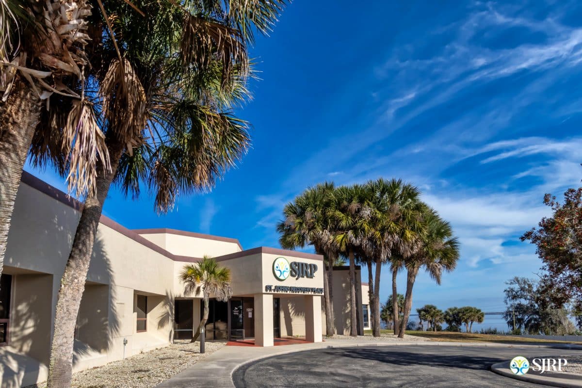 Crescent City Florida Drug & Alcohol Rehab Pictures and Videos